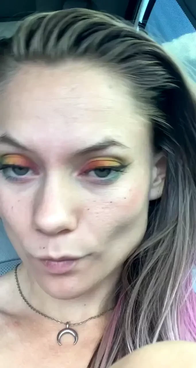 I tried to do some sort of rainbow make up today for the first time part 2 