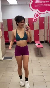Plum booty shorts asian asiangirl fitgirl gymgirl smallgirl petite