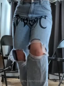 Having some fun on a monday afternoon beginnerdancerlol