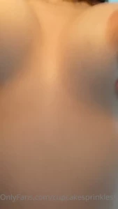 Boobies watch em jiggle