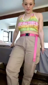 Stream started at 04 22 2022 08 38 pm i have never done this lol