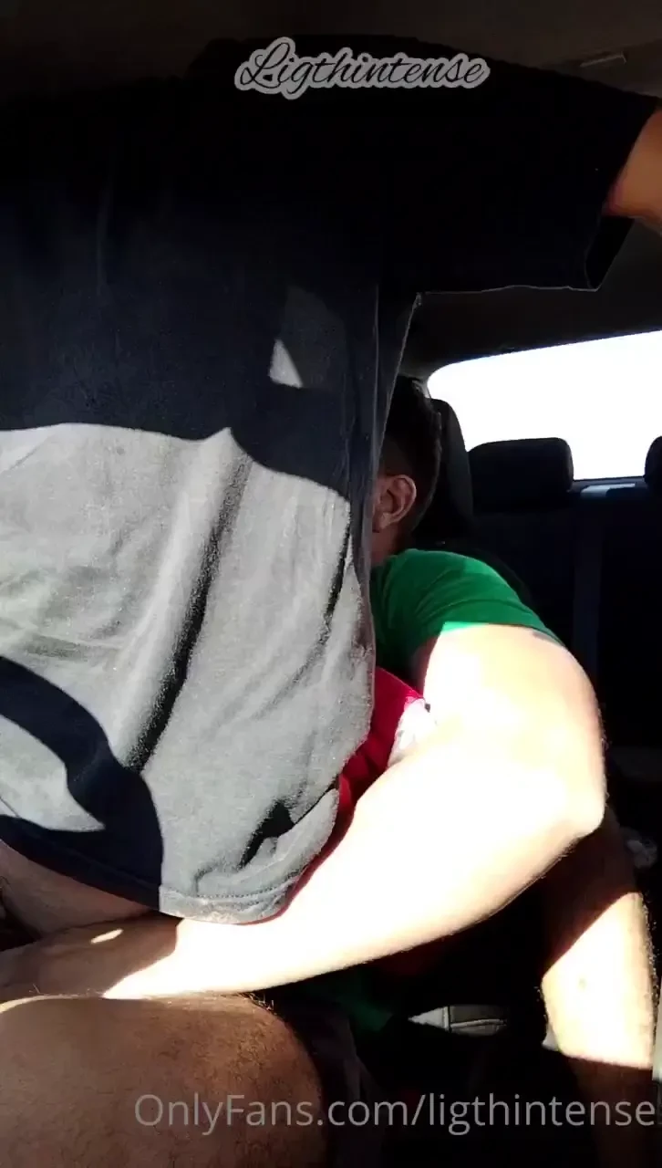 Cogiendo morrito virgen muy rico tiene ese ollito hasta me dol a la 