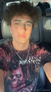 What s the color of your eyes dm your answer