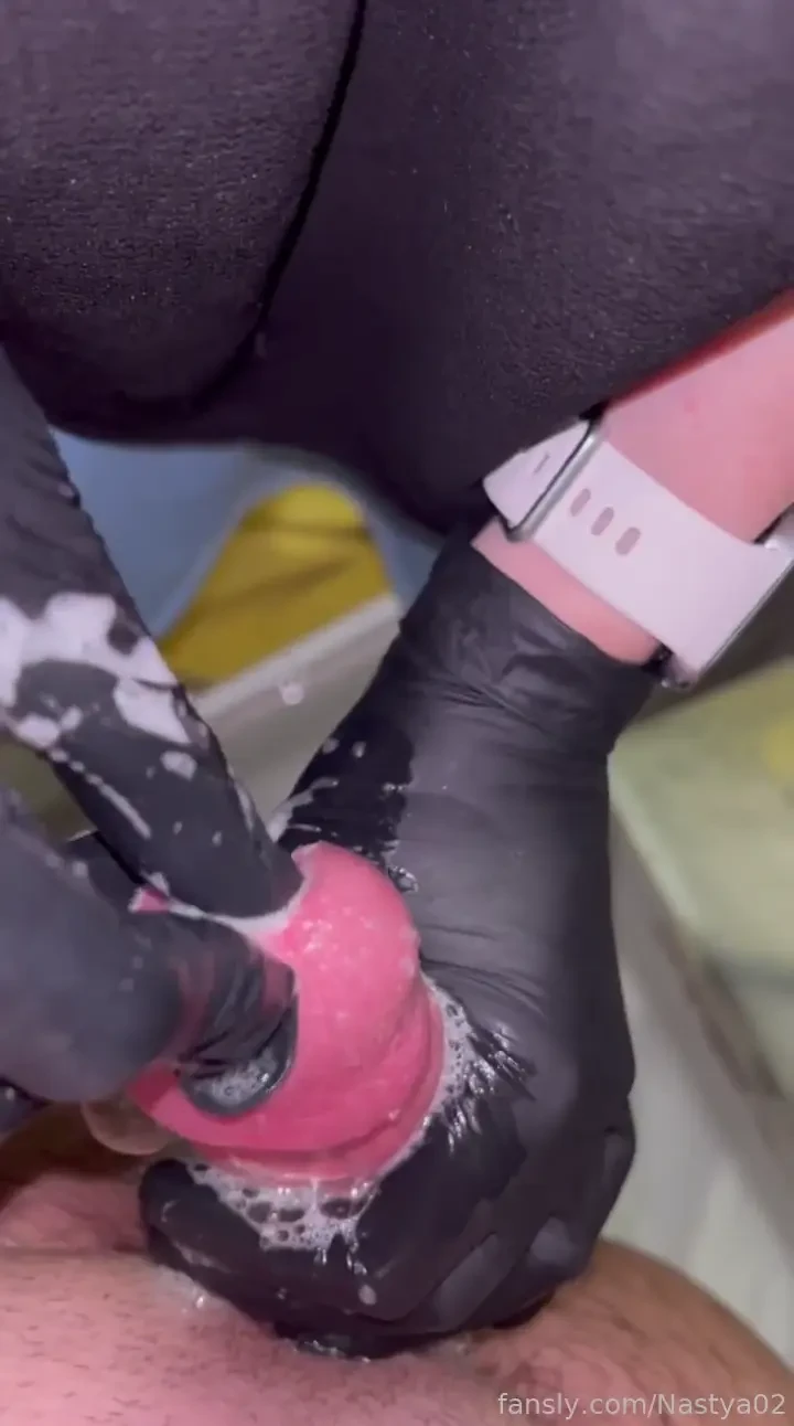 Just a pathetic desperate release all over my hand exploded on my hand 