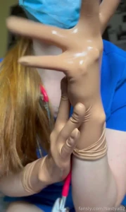 I m giving you some instructions just listen carefully i ll be the one