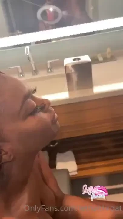 How i look at daddy before shoving his dick in my mouth 