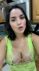 Video is for my spanish speakers but all i m saying is that i m going