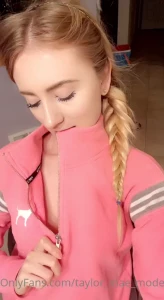 I wanna play and be naughty come message me someone please help me get