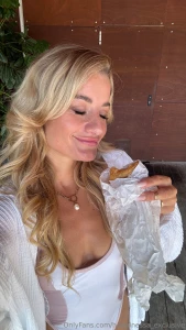 Fr hst ck bin ich ______________ breakfast that s me