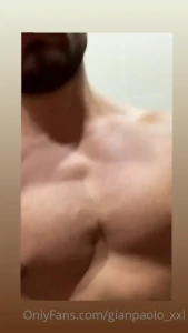 Hi everyone for custom content dm me i have special content for u don