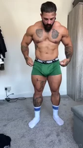 Slow mo videos just got sent out to everyone part 1