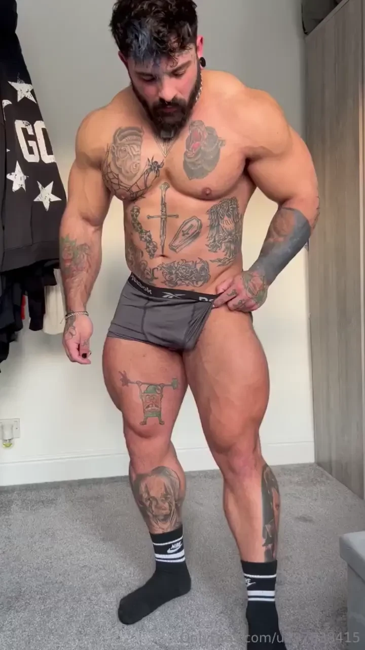 Morning flexing part 2 