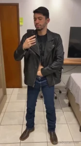 Cheguei da festa num tesao queria um cuzinho quentinho