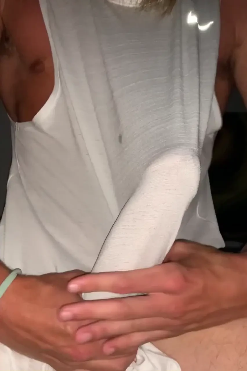 Need an extra hand any volunteers 