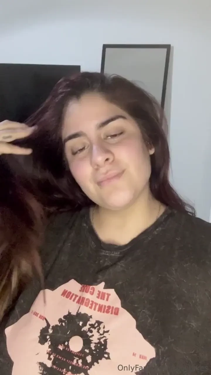 Do you like thick latina women 