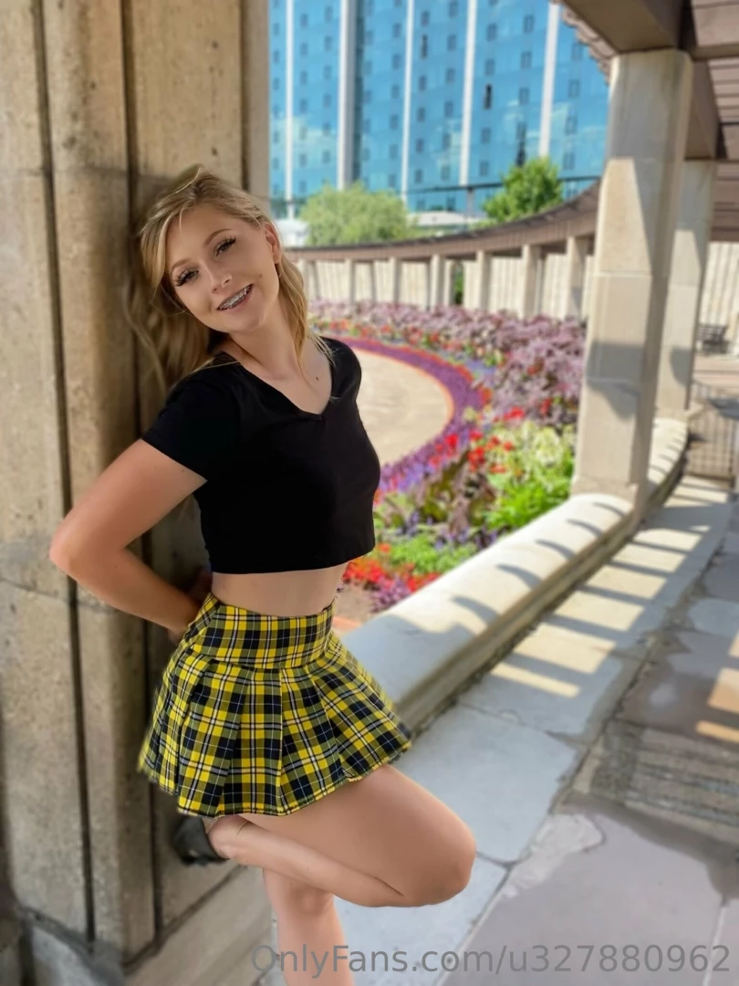 Can i be the reason you smile 