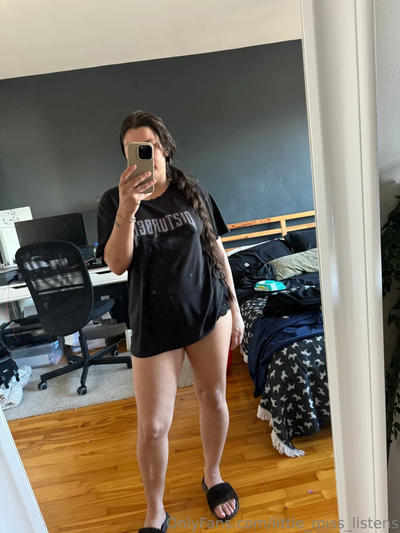 Hiii hope you re having a good day i was thinking about you and i 