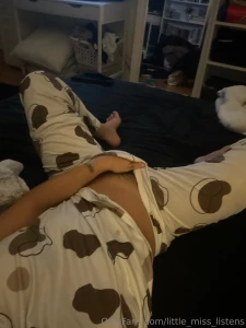 Hiiiii do you like my pj s they re so comfy but they ll be even part 2