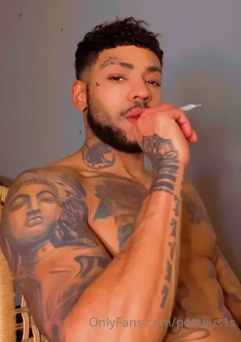 Y all make sure you check your dms tonight 