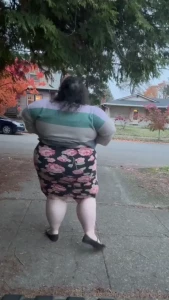 Waddling around and running errands i know plenty of you would like to