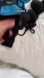 Ughhh my job drives me crazy but i figured you d wanna see the real