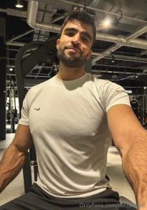 Chest day was a success my nipples approve