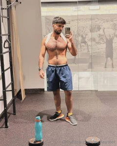 I ll take the photo you ll take the likes okay part 1