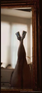 If you tip me for being naughty i promise i ll be nice on christmas