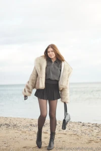 It seems like new year is coming soon but the weather still pleases me