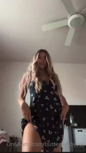 I never wear panties part 1