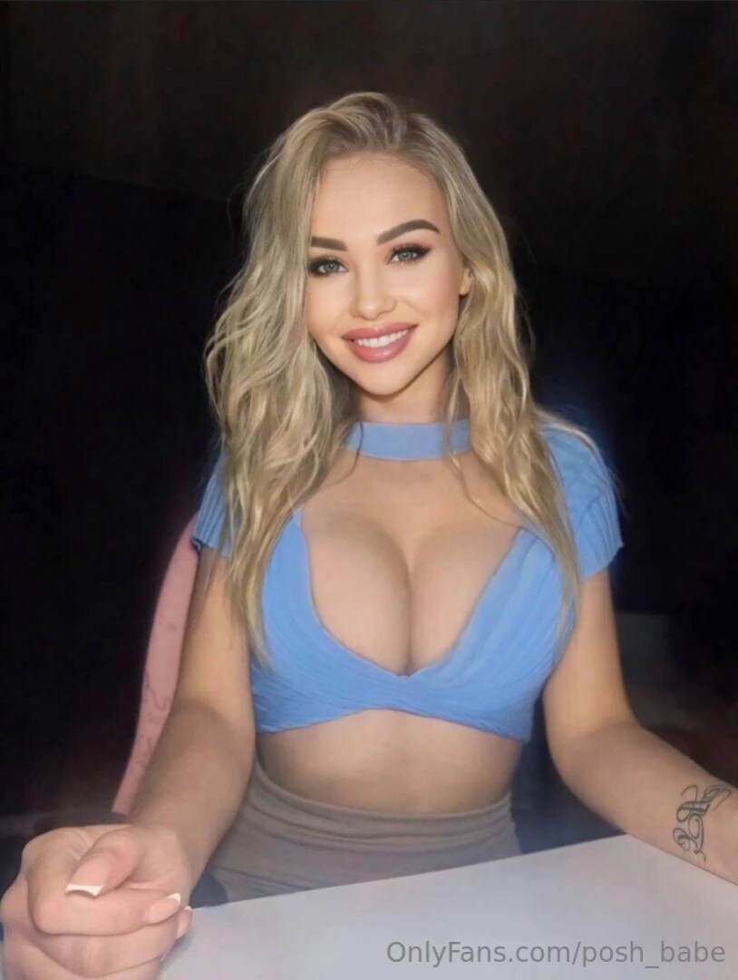 Anastaaasia_g she is eighteen and created her page crazy babe with a 