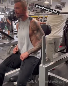 Had a lot of interest in my workouts and watching my muscles bulge