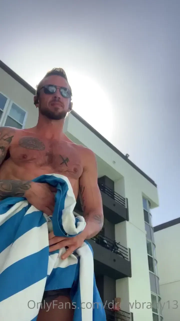 Let s get in the hot tub have a drink and see where it goes 