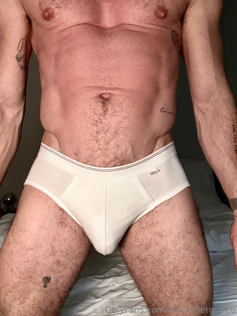 You will find more on my main account 50 off dilf_x_berg part 2 