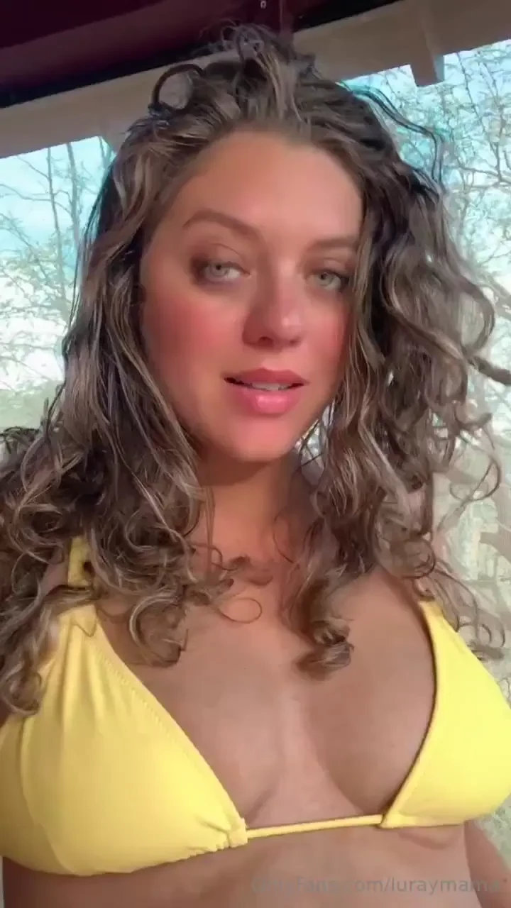 Would u play with mama 