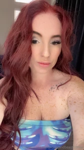 If i was waiting on your bed for you right now legs spread and pussy