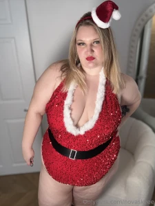 The best way to spread christmas cheer is by looking fabulous in my part 1