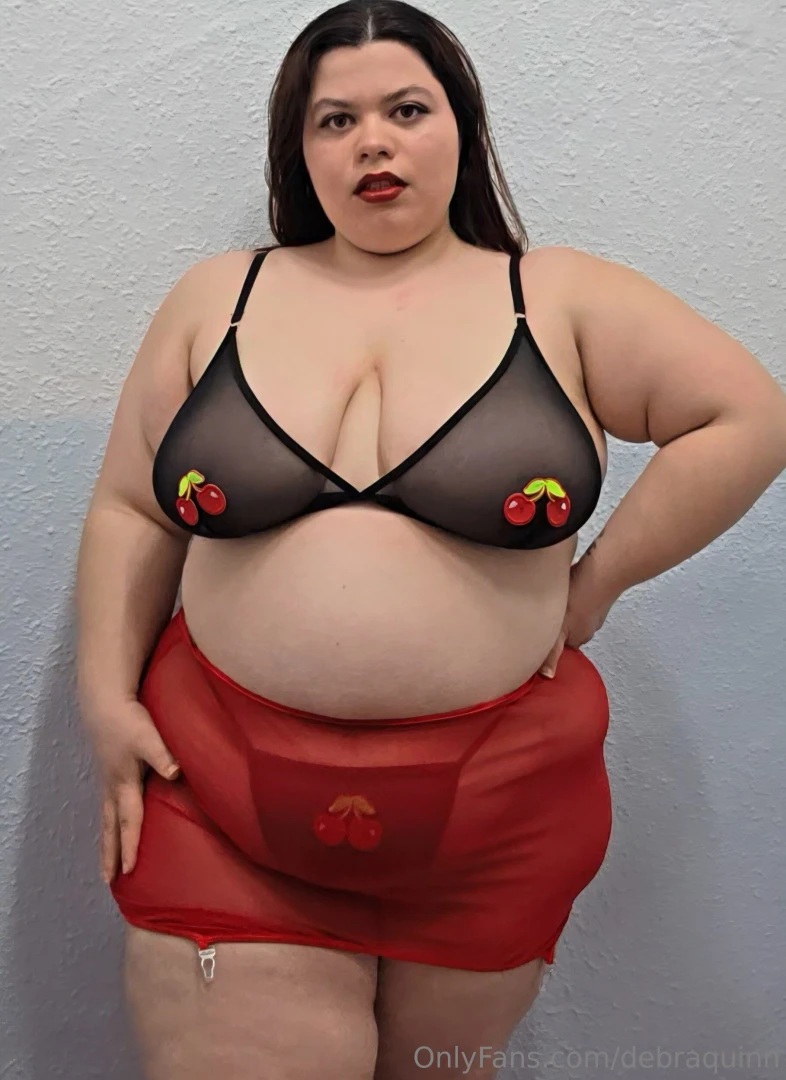 Te gustaria comerte estas dos cerezas 