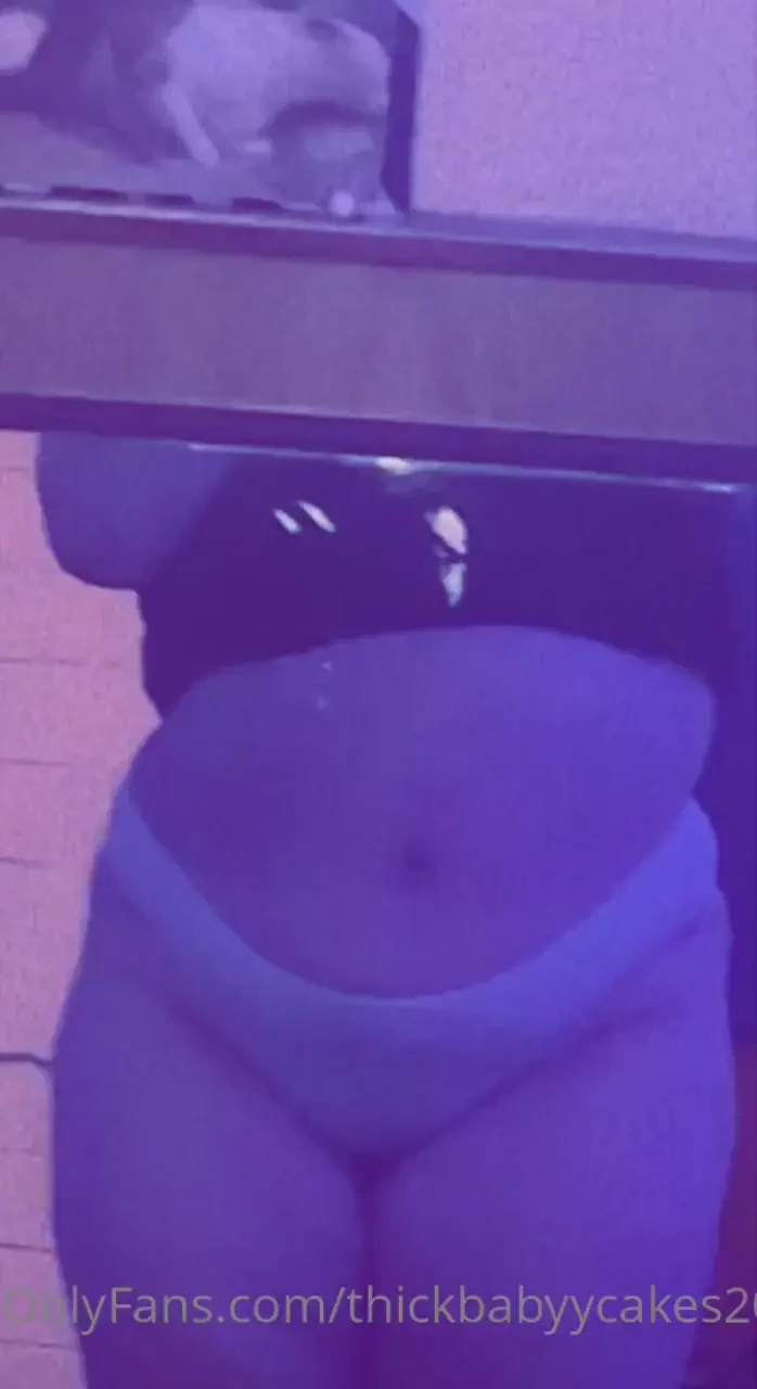Thickbabyycakes2001 