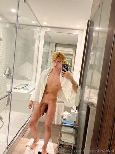 Swipe to see the rest of the pictures and you will see how big my part 1