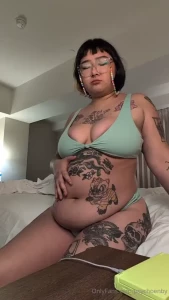 Stuffed after xmas dinner aftermath vid i seriously felt like i might