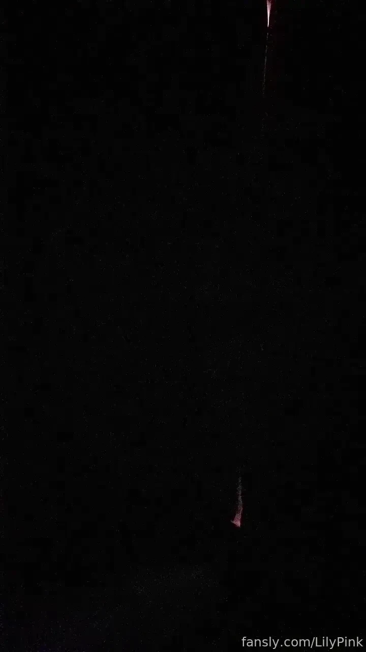 Flashing lights and some tiddies bigtits fyp nipples natural 