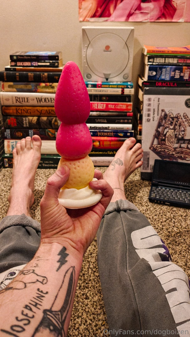 Who s hungry for dessert 