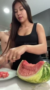 Daddy always cum on my food papi siempre se corre en mi comida