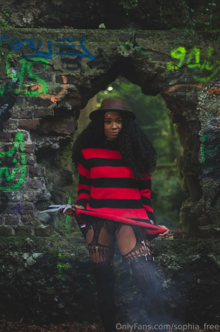 Want to check my pants for a treat get my explicit content on my wall 