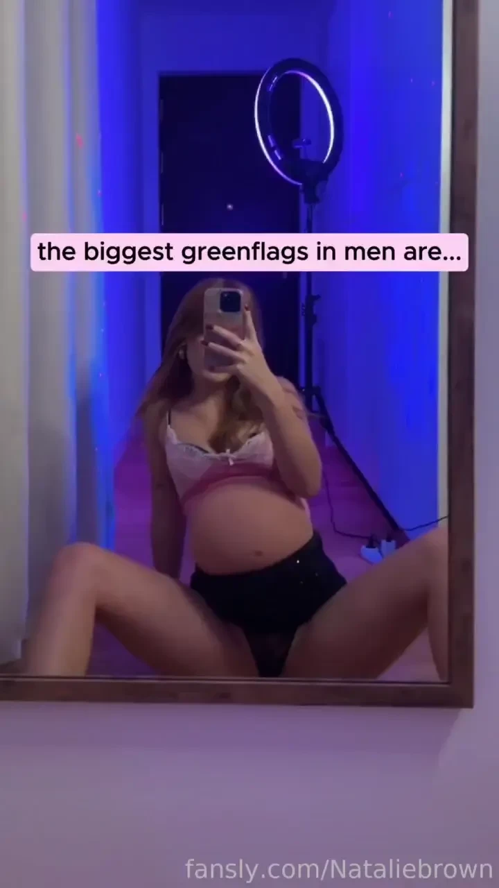 Green flags pregnant breeding milf mommy lactation mom milk preggo 