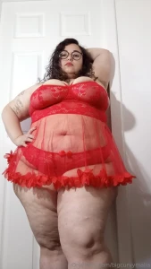 You look good on your knees in front of ami