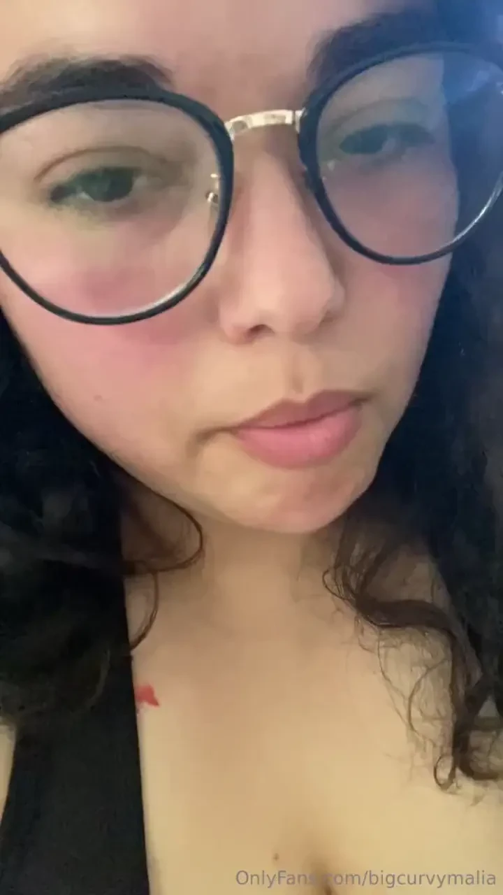 Let s eat chips together 