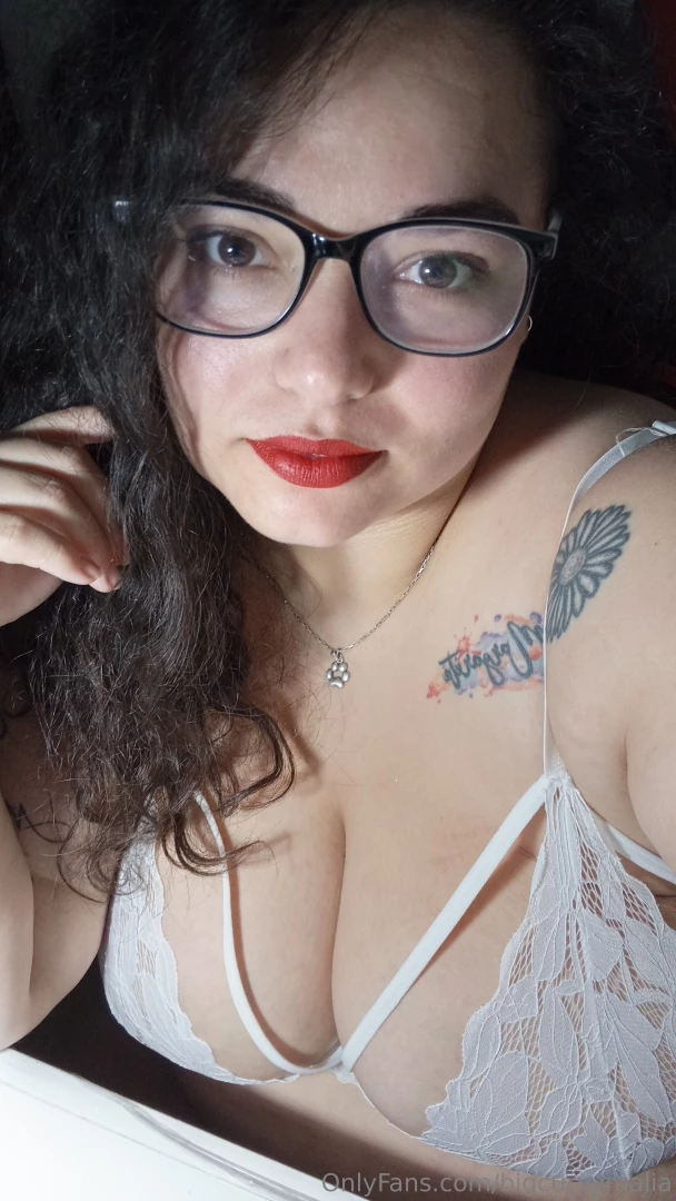 I hope you sleep thinking about me part 1 