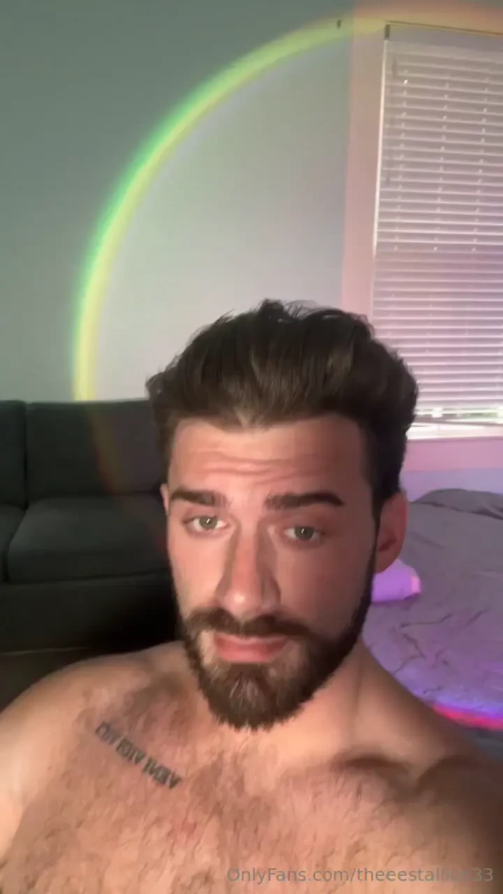 Hair update hair is looking epic better and better as it keeps growing 